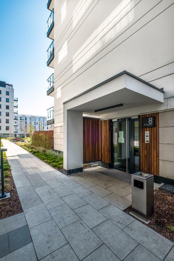 Ferienwohnung Raya Mansion Warschau Exterior foto